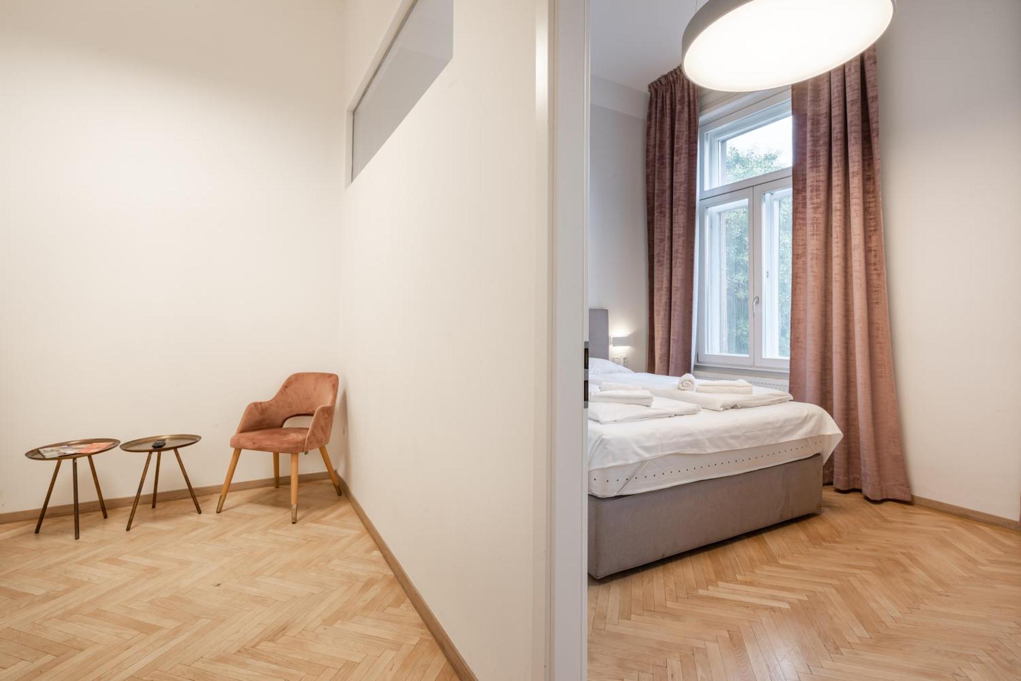 Tcb Regi Budapeste Quarto foto