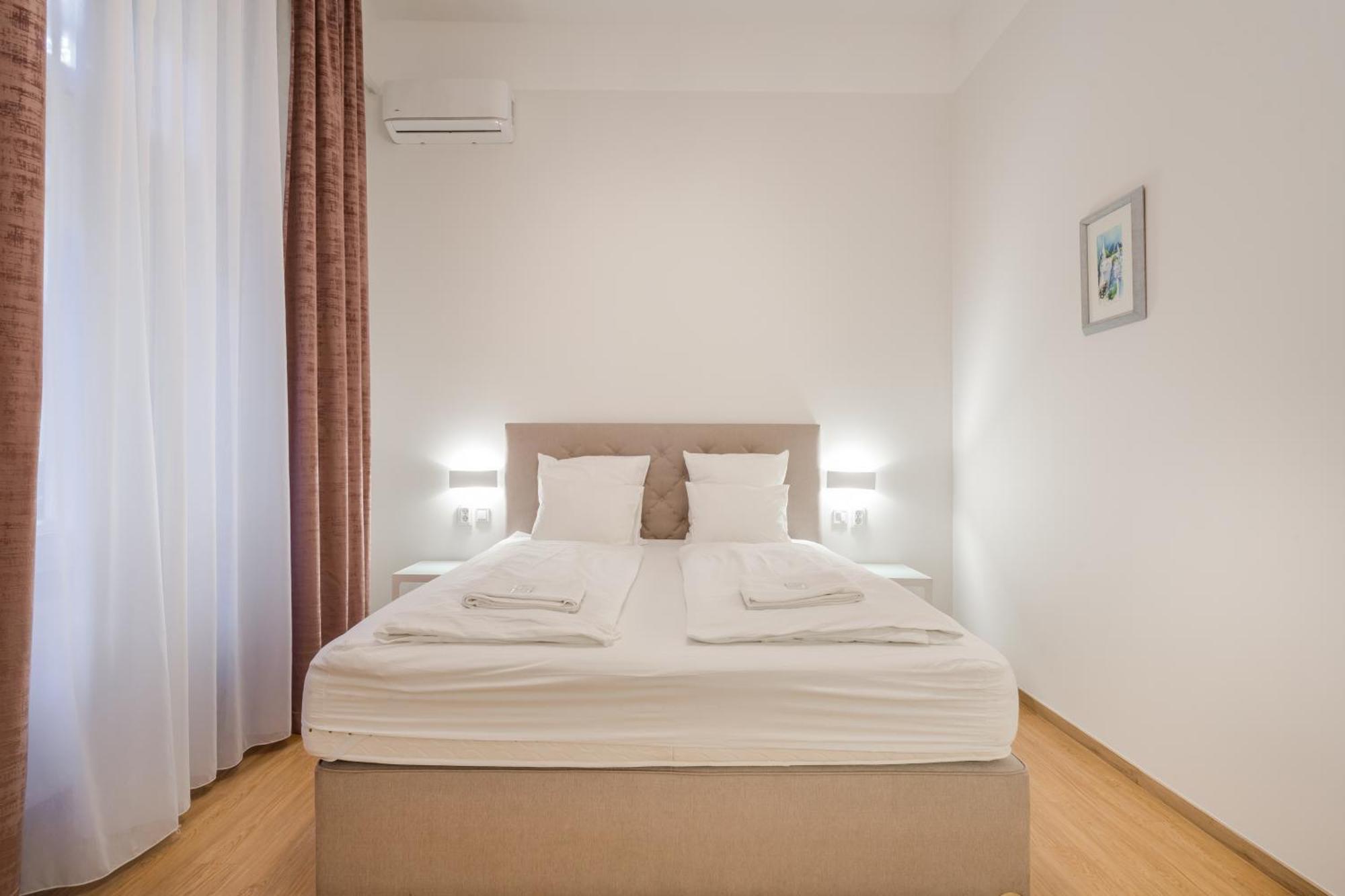 Tcb Regi Budapeste Quarto foto